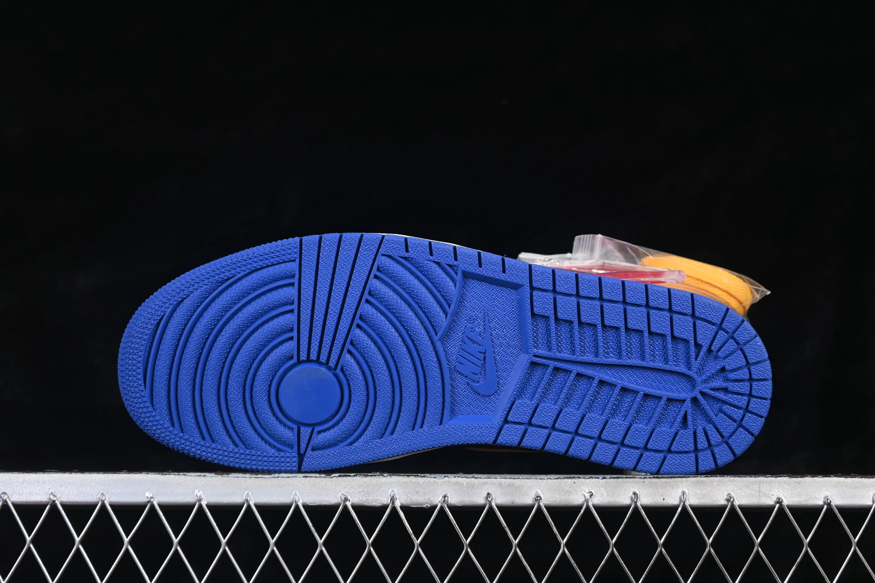 All categories Air Jordan Jordan series basketball shoes Air Jordan 1 High Fragment x Union x Air Jordan 1 Retro AJ1 Joe 1 new deconstructed royal blue high-top basketball shoes IO7847-001